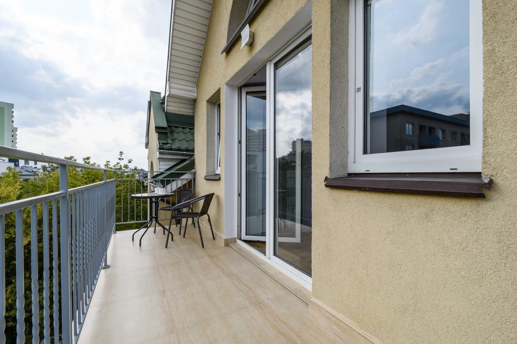 Hostel Krokodyl Varşova Dış mekan fotoğraf