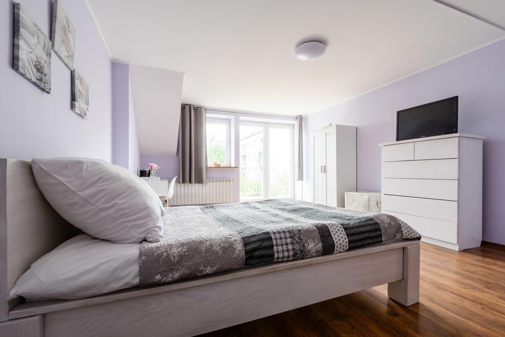 Hostel Krokodyl Varşova Dış mekan fotoğraf