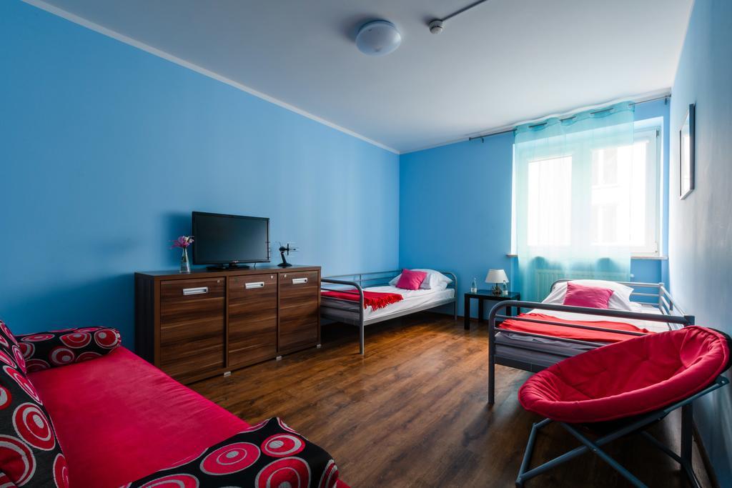 Hostel Krokodyl Varşova Dış mekan fotoğraf