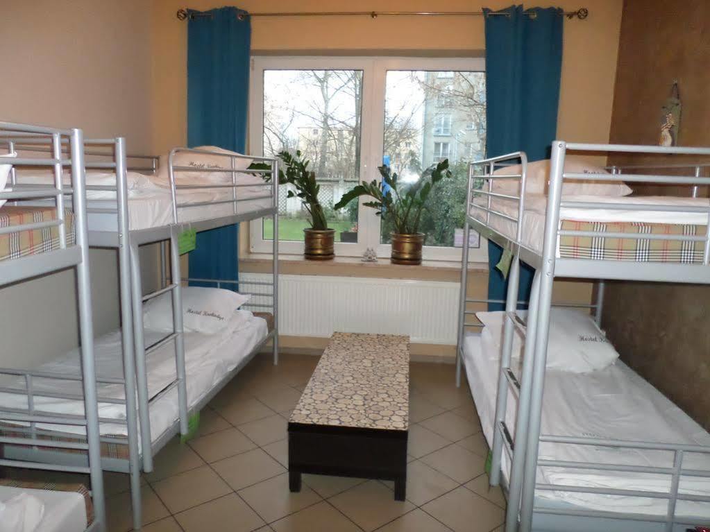 Hostel Krokodyl Varşova Dış mekan fotoğraf