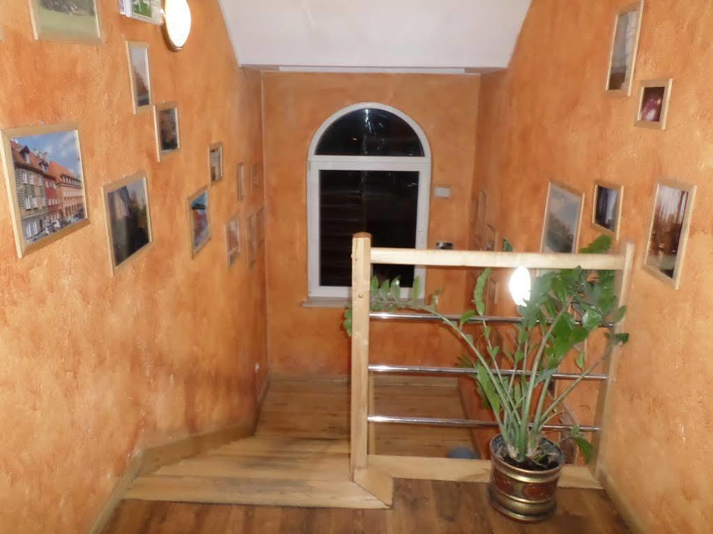 Hostel Krokodyl Varşova Dış mekan fotoğraf