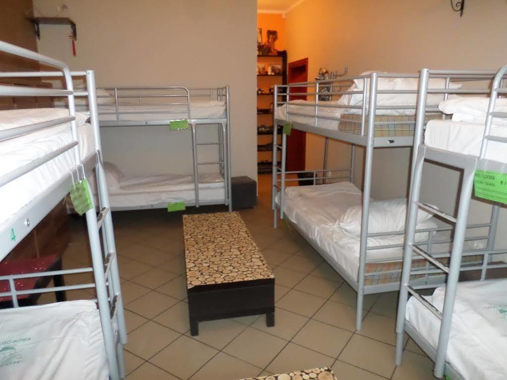 Hostel Krokodyl Varşova Dış mekan fotoğraf
