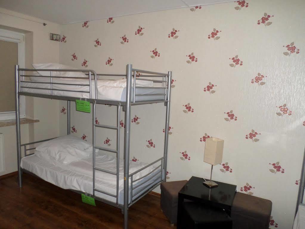 Hostel Krokodyl Varşova Dış mekan fotoğraf