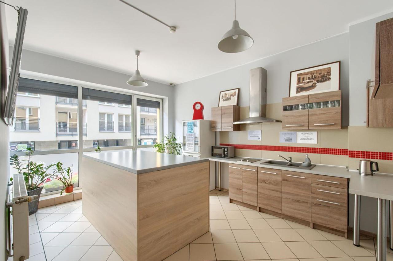 Hostel Krokodyl Varşova Dış mekan fotoğraf